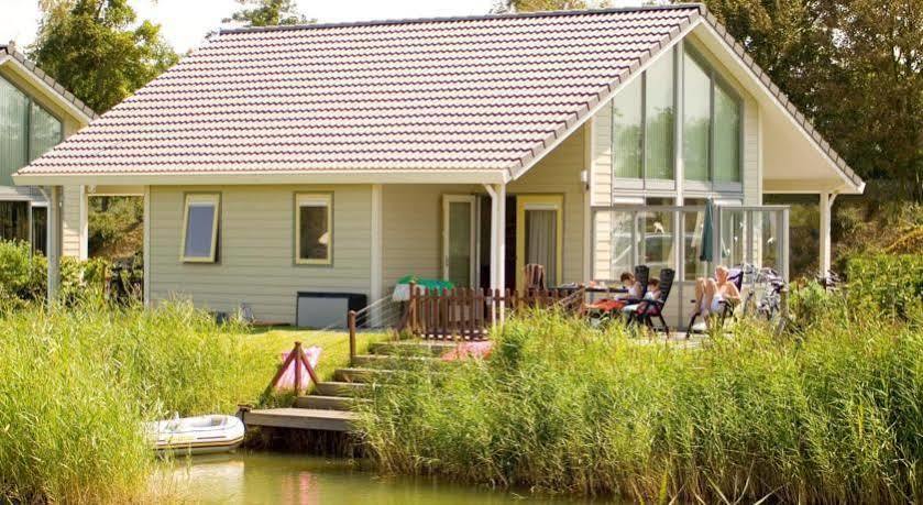 Villapark De Paardekreek 3* Kortgene